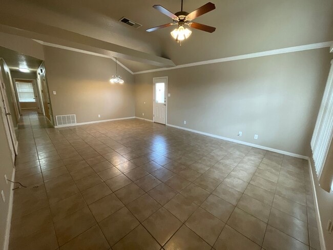 1303 Powder River Dr in Killeen, TX - Building Photo - Building Photo