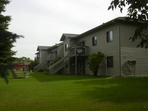 Walnut Creek in Fargo, ND - Building Photo - Building Photo