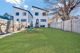 1522 N Leamington Ave in Chicago, IL - Building Photo - Building Photo