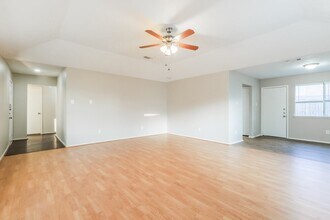 4306 Owens Creek Ln in Spring, TX - Building Photo - Building Photo