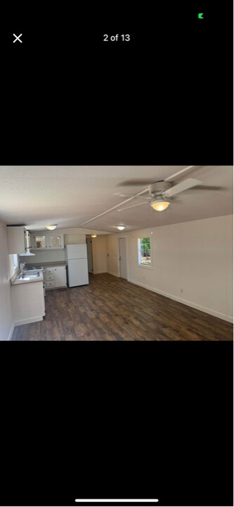1313 County Rd 1135 in Goshen, AL - Foto de edificio