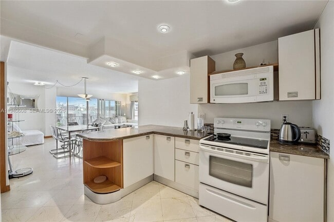 property at 11111 Biscayne Blvd
