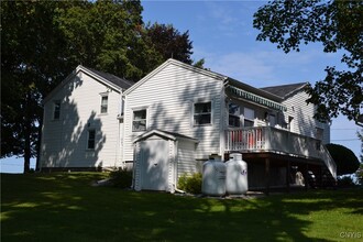 2277 Weeks Rd in Skaneateles, NY - Building Photo - Building Photo