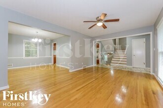10342 Walmer St in Overland Park, KS - Building Photo - Building Photo