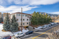 2800 Aurora Ave in Boulder, CO - Foto de edificio - Building Photo