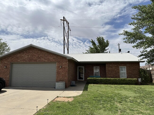 property at 907 11th St