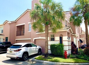 1901 Belmont Pl in Boynton Beach, FL - Building Photo - Building Photo