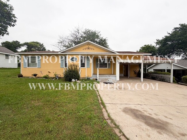 property at 108 Sunset Cir