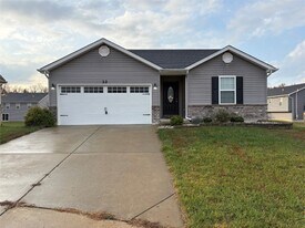 22 Tennis Ct in Foristell, MO - Building Photo
