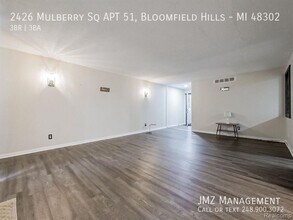 2426 Mulberry Square in Bloomfield Hills, MI - Building Photo - Building Photo