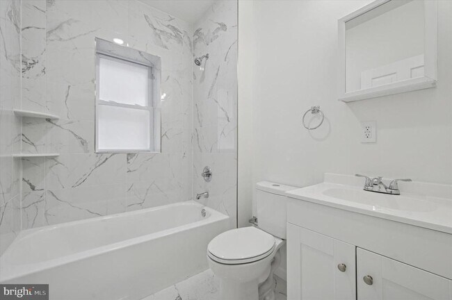 5431 Walnut St in Philadelphia, PA - Building Photo - Building Photo