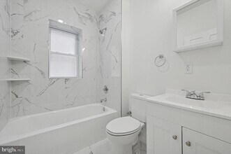 5431 Walnut St in Philadelphia, PA - Building Photo - Building Photo