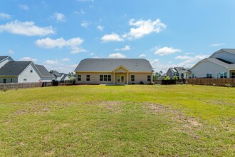 518 Goldenleaf Cir in Whispering Pines, NC - Building Photo - Building Photo