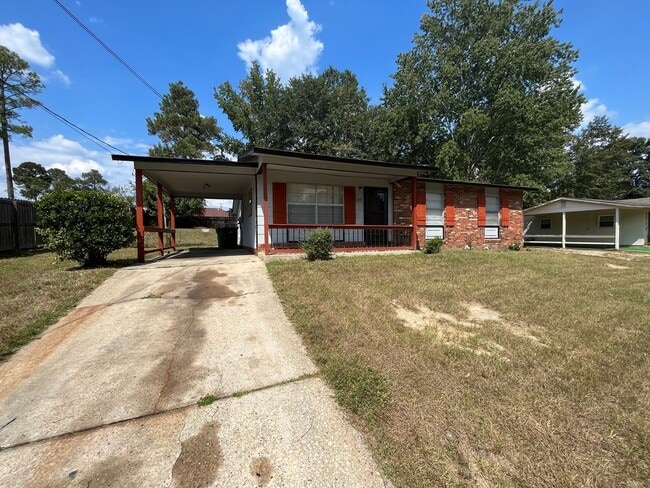 6337 Mill Branch Rd in Columbus, GA - Building Photo - Building Photo