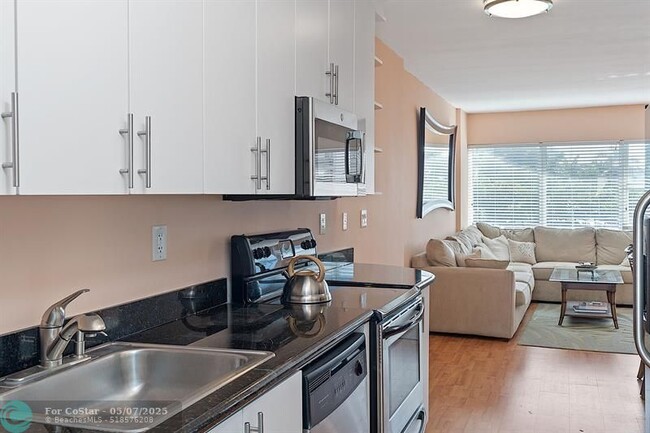 property at 3250 NE 28th St