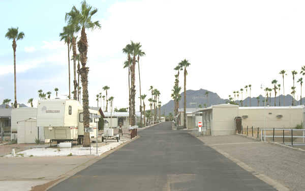 Rosehaven Estates & RV Resorts in Apache Junction, AZ - Building Photo