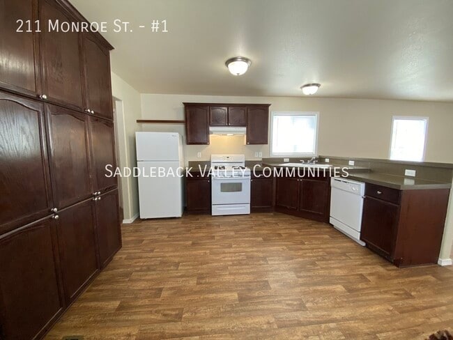 property at 211 Monroe St
