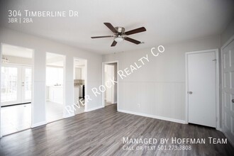 304 Timberline Dr in North Little Rock, AR - Foto de edificio - Building Photo