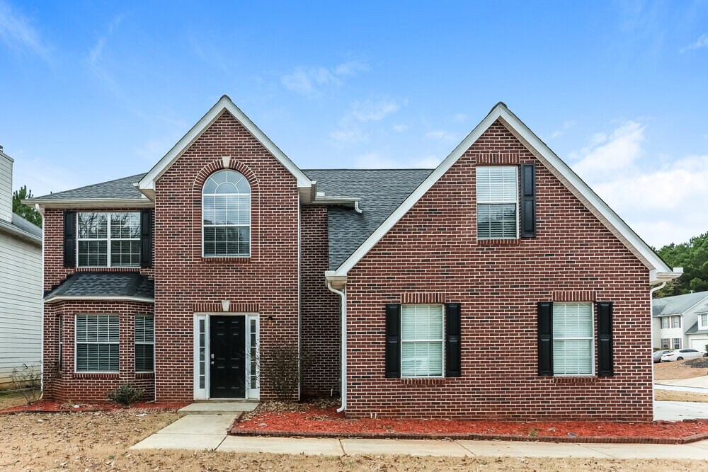 2753 Elkmont Ridge SW in Atlanta, GA - Building Photo