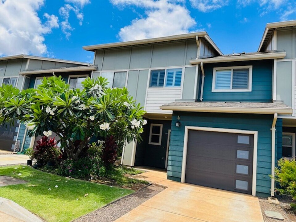 91-3524-3524 Iwikuamoo St in Ewa Beach, HI - Building Photo