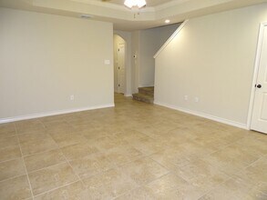 7006 Lakeview Dr. in San Antonio, TX - Building Photo - Building Photo