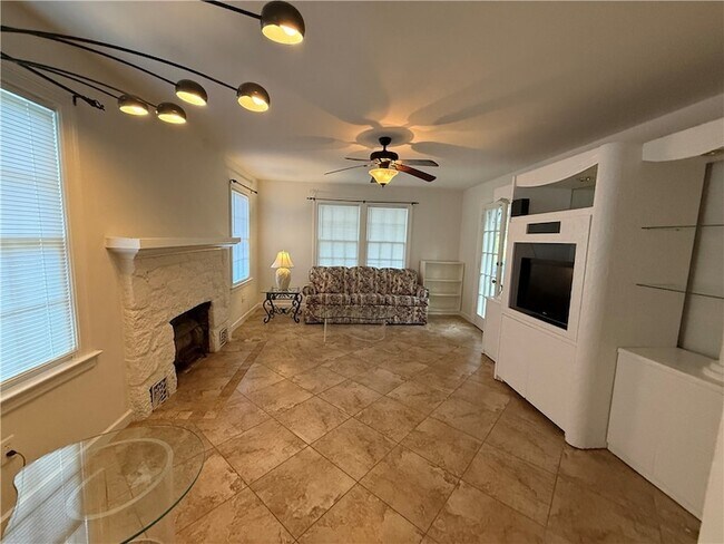 1837 22nd Ave in Vero Beach, FL - Building Photo - Building Photo