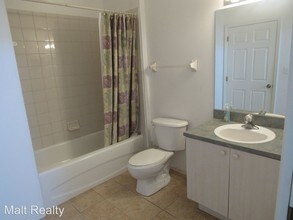 15550 Bellamar Cir in Ft. Myers, FL - Building Photo - Building Photo