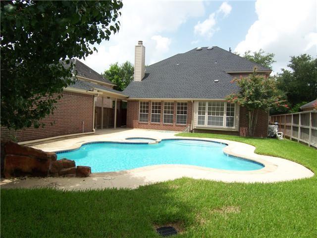 property at 5322 Pebble Way Ln