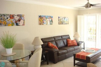 1515 E Broward Blvd in Fort Lauderdale, FL - Building Photo - Building Photo