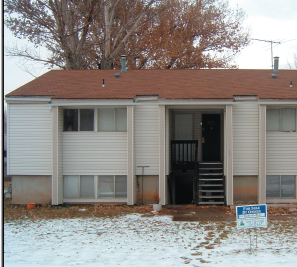 2390 W 6000 S in Roy, UT - Foto de edificio