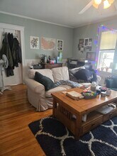 24 Oak Square Ave in Boston, MA - Building Photo - Building Photo