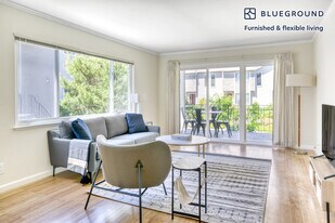 837 Cowper St in Palo Alto, CA - Building Photo