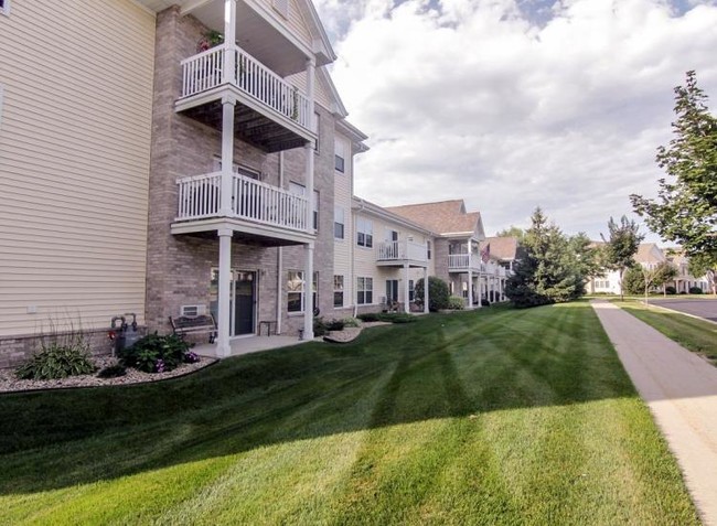 Westminster Senior Apartments in Madison, WI - Foto de edificio - Building Photo