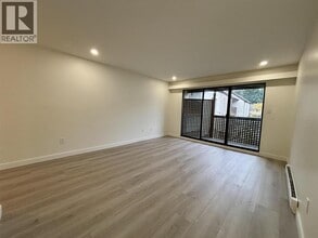 365 Ginger Dr in New Westminster, BC - Building Photo - Building Photo