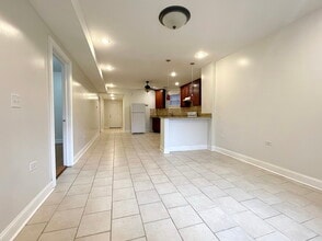 2449 N Avers Ave in Chicago, IL - Building Photo - Building Photo