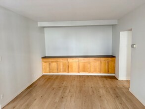 808-812 Westmount Dr in West Hollywood, CA - Building Photo - Building Photo