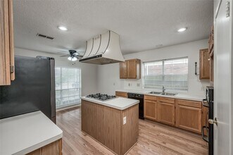 3342 Bluebonnet Meadows Ln in Houston, TX - Building Photo - Building Photo