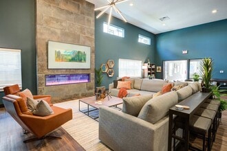 The Thomas in Columbus, OH - Foto de edificio - Building Photo