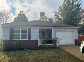 2864 Shoffner Ave in Crestview, FL - Building Photo