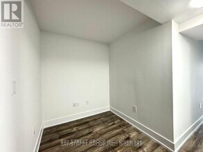 955 Bay St. in Toronto, ON - Building Photo - Building Photo