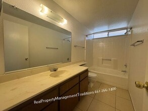 39747 165th St E in Palmdale, CA - Building Photo - Building Photo