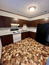819 E Matthews Ave in Jonesboro, AR - Building Photo - Building Photo