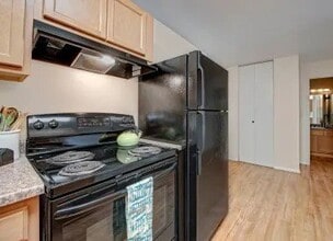 Hyde Park in Colorado Springs, CO - Building Photo - Building Photo