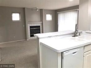15655 24th Ave N in Minneapolis, MN - Building Photo - Building Photo
