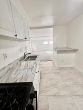 5215 58th Ave in East Riverdale, MD - Building Photo - Building Photo