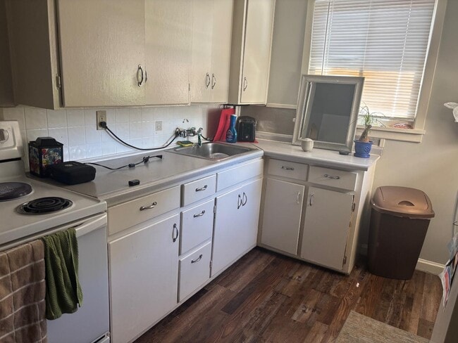 37 S 700 W in Provo, UT - Building Photo - Building Photo