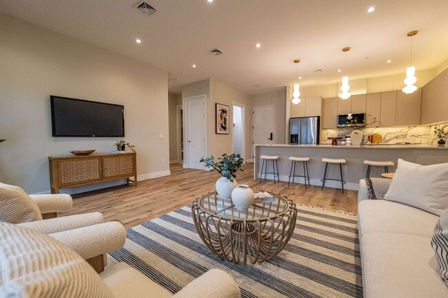 property at 1722 SPRINGFIELD Ave