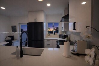 295 NW 117th St in Miami, FL - Building Photo - Building Photo