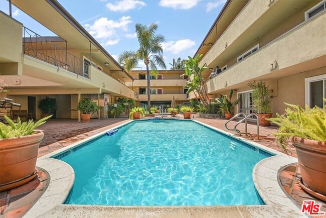 property at 970 Palm Ave