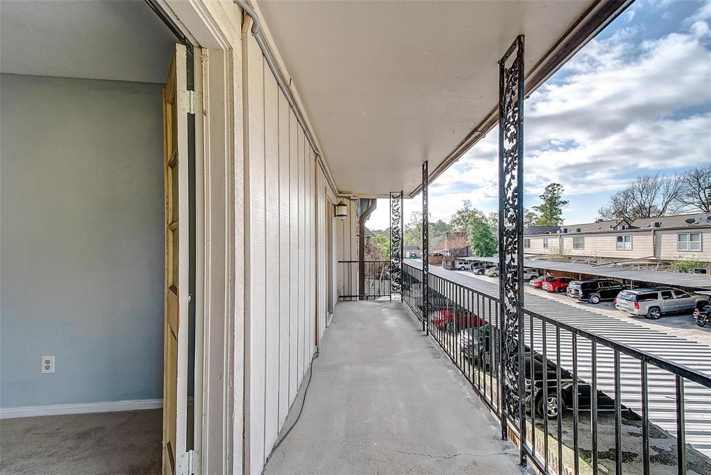 811 Threadneedle St in Houston, TX - Building Photo